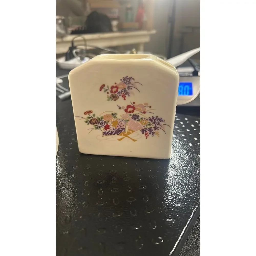 vintage ceramic bath set with  a colorful floral and fan motif - Miyako style